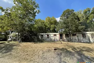 1503 Eilenstein St, Palestine, TX 75801 - Photo 5