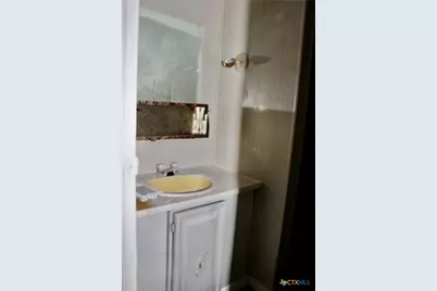 1503 Eilenstein Street, Palestine, TX 75801 - Photo 37