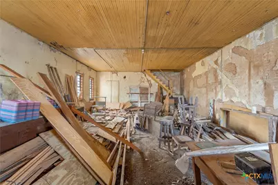 516 S College Avenue, Cameron, TX 76520 - Photo 7