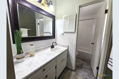 1648 Eastwood Drive, Seguin, TX 78155 - Photo 13