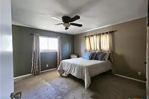 1648 Eastwood Dr, Seguin, TX 78155 - Photo 9