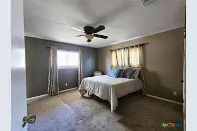 1648 Eastwood Drive, Seguin, TX 78155 - Photo 11