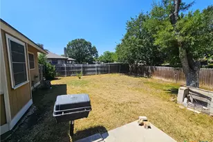 1648 Eastwood Dr, Seguin, TX 78155 - Photo 29