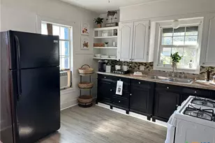 1500 E Main St, Gatesville, TX 76528 - Photo 7