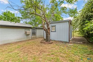 306 Margaret Lee St, Copperas Cove, TX 76522 - Photo 37