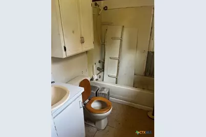 228 N Carroll Drive, Gatesville, TX 76528 - Photo 33