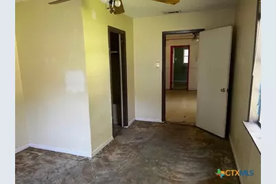 228 N Carroll Drive, Gatesville, TX 76528 - Photo 15