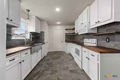 2809 Montague County Drive, Killeen, TX 76549 - Photo 9