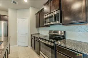 448 Oxford Ln, Troy, TX 76579 - Photo 11