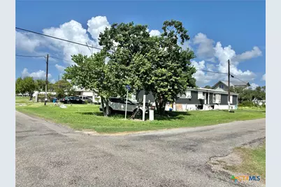 304 W Madison Avenue, Port O'Connor, TX 77982 - Photo 1