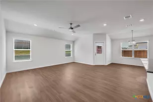 203 Wind Ridge Dr, Copperas Cove, TX 76522 - Photo 5