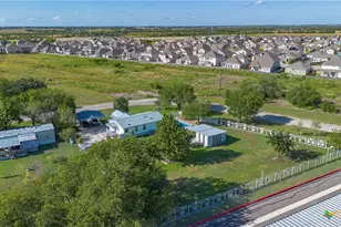 100 Park Meadow Dr, Cibolo, TX 78108 - Photo 35