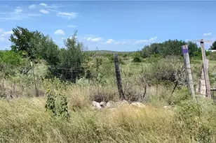 1860 Rocky Ridge Rd, Uvalde, TX 78801 - Photo 23