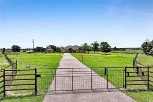301 County Rd 253, Bertram, TX 78605 - Photo 1