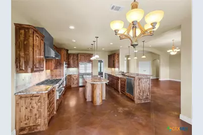 301 County Road 253, Bertram, TX 78605 - Photo 5