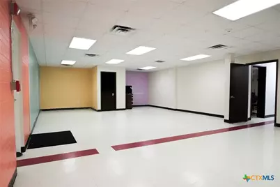 402 E Guadalupe Street, Victoria, TX 77901 - Photo 23