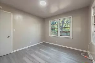 574 Oaklawn Dr, Rockdale, TX 76567 - Photo 17