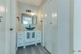 574 Oaklawn Dr, Rockdale, TX 76567 - Photo 13