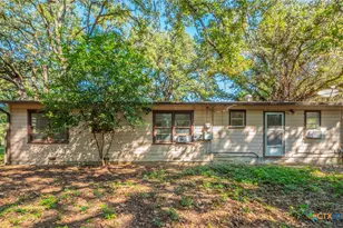 574 Oaklawn Dr, Rockdale, TX 76567 - Photo 19