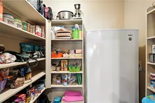 121 Carrizo Rdg, Floresville, TX 78114 - Photo 23