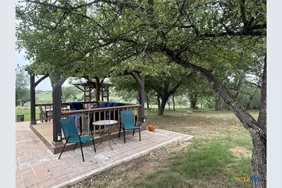 121 Carrizo Ridge, Floresville, TX 78114 - Photo 41