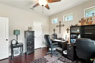 121 Carrizo Rdg, Floresville, TX 78114 - Photo 31