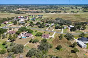 121 Carrizo Rdg, Floresville, TX 78114 - Photo 41