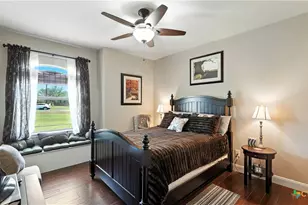 121 Carrizo Rdg, Floresville, TX 78114 - Photo 31