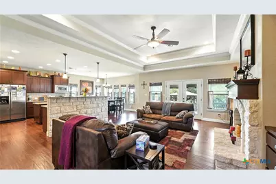 121 Carrizo Ridge, Floresville, TX 78114 - Photo 13