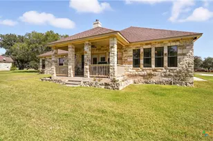 121 Carrizo Rdg, Floresville, TX 78114 - Photo 9