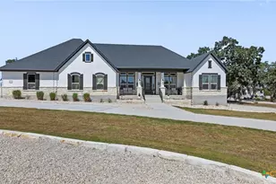 1207 Game Trl, New Braunfels, TX 78132 - Photo 3