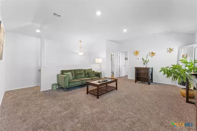 406 Tapaderos Path, Killeen, TX 76542 - Photo 33