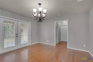 2277 S Abbey Loop, New Braunfels, TX 78130 - Photo 11