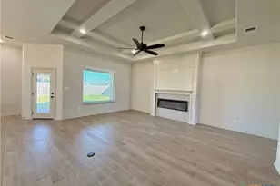 712 Eagle Claw Dr, Salado, TX 76571 - Photo 3