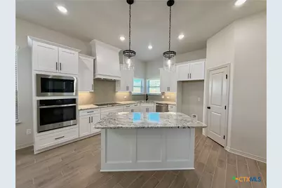 712 Eagle Claw Drive, Salado, TX 76571 - Photo 5