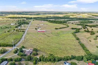 17941 Old 81, Troy, TX 76579 - Photo 3