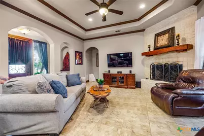 2581 Otter Way, New Braunfels, TX 78132 - Photo 3