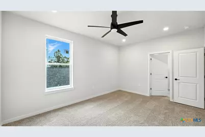 265 School Avenue, New Braunfels, TX 78130 - Photo 19