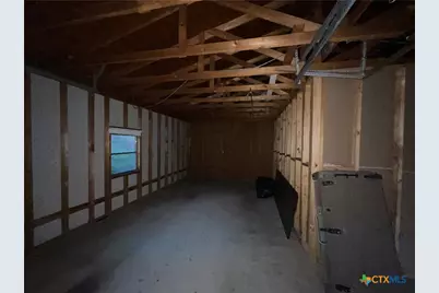 222 York Street, Yorktown, TX 78164 - Photo 11