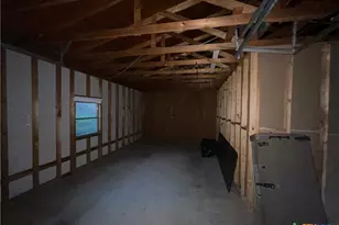 222 York St, Yorktown, TX 78164 - Photo 11