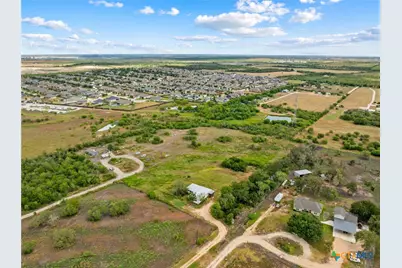 2862 Wetz Road, Marion, TX 78124 - Photo 29