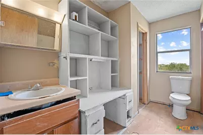2862 Wetz Road, Marion, TX 78124 - Photo 17