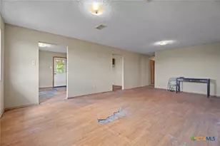 2862 Wetz Rd, Marion, TX 78124 - Photo 9