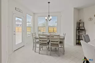 328 Harvest Flds Fields, New Braunfels, TX 78130 - Photo 11