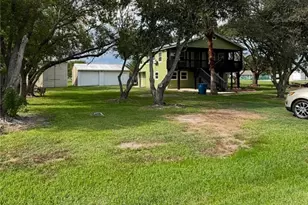 1008 W Adams Ave, Port O'Connor, TX 77982 - Photo 21