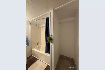 1008 W Adams Avenue, Port O'Connor, TX 77982 - Photo 35