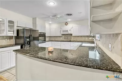 306 Ash Drive, Ganado, TX 77962 - Photo 7