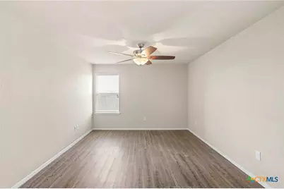 306 Benelli Drive, New Braunfels, TX 78130 - Photo 9