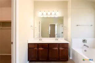 2001 Isabelle Dr, Copperas Cove, TX 76522 - Photo 17