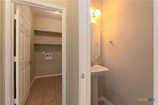 2001 Isabelle Dr, Copperas Cove, TX 76522 - Photo 5